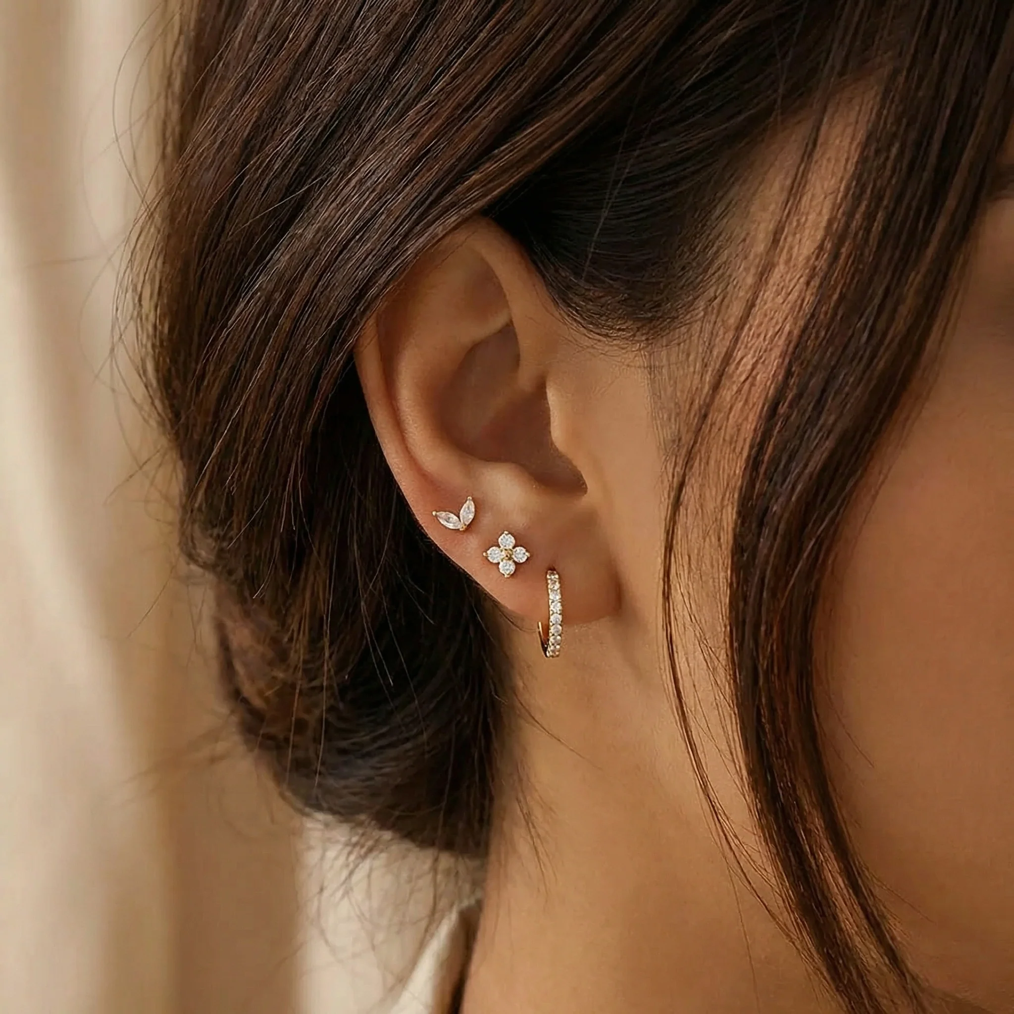 Bella Clover Leaf Earring Set - Image 3