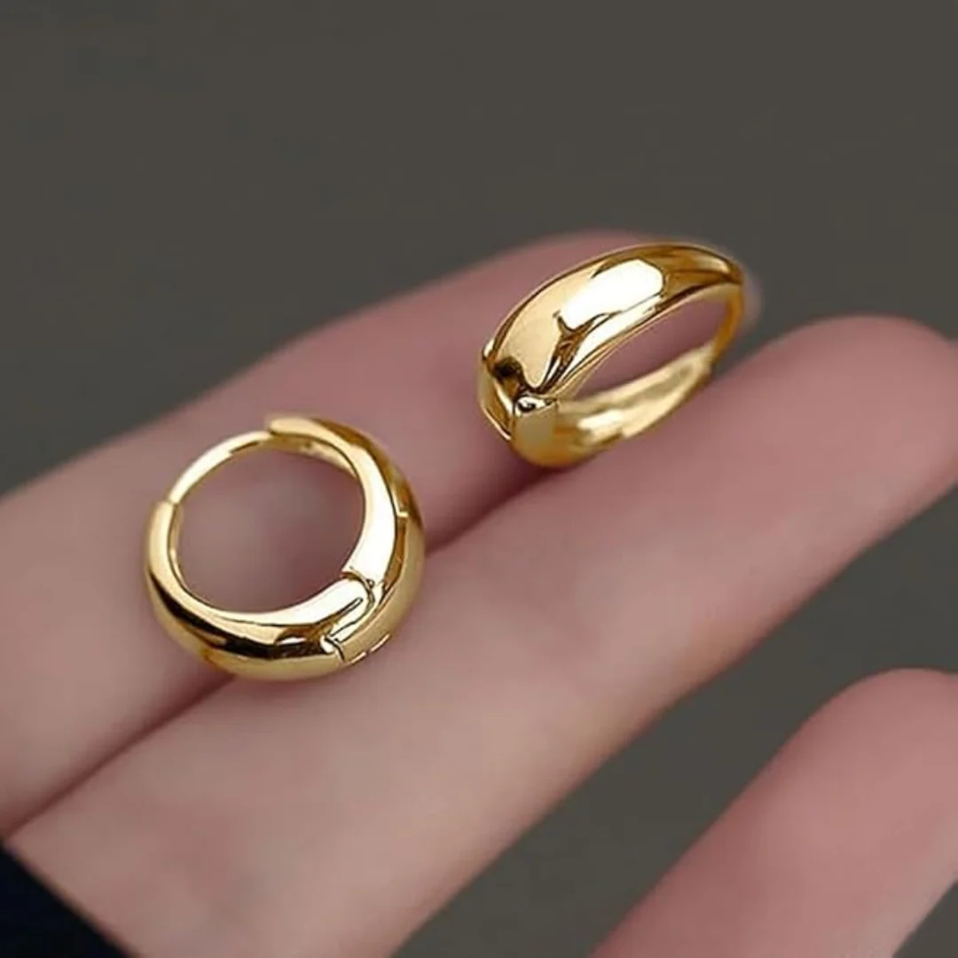 Classic Chunky Hoop Earrings Trio Set - Image 6