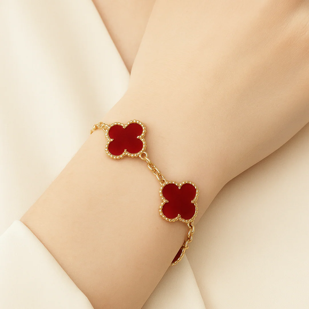 Classic Clover Bracelet - Image 12