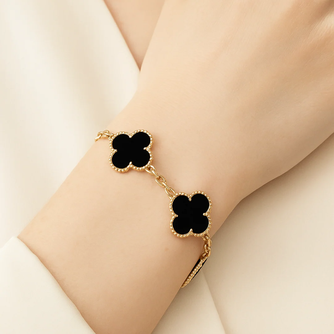 Classic Clover Bracelet - Image 2