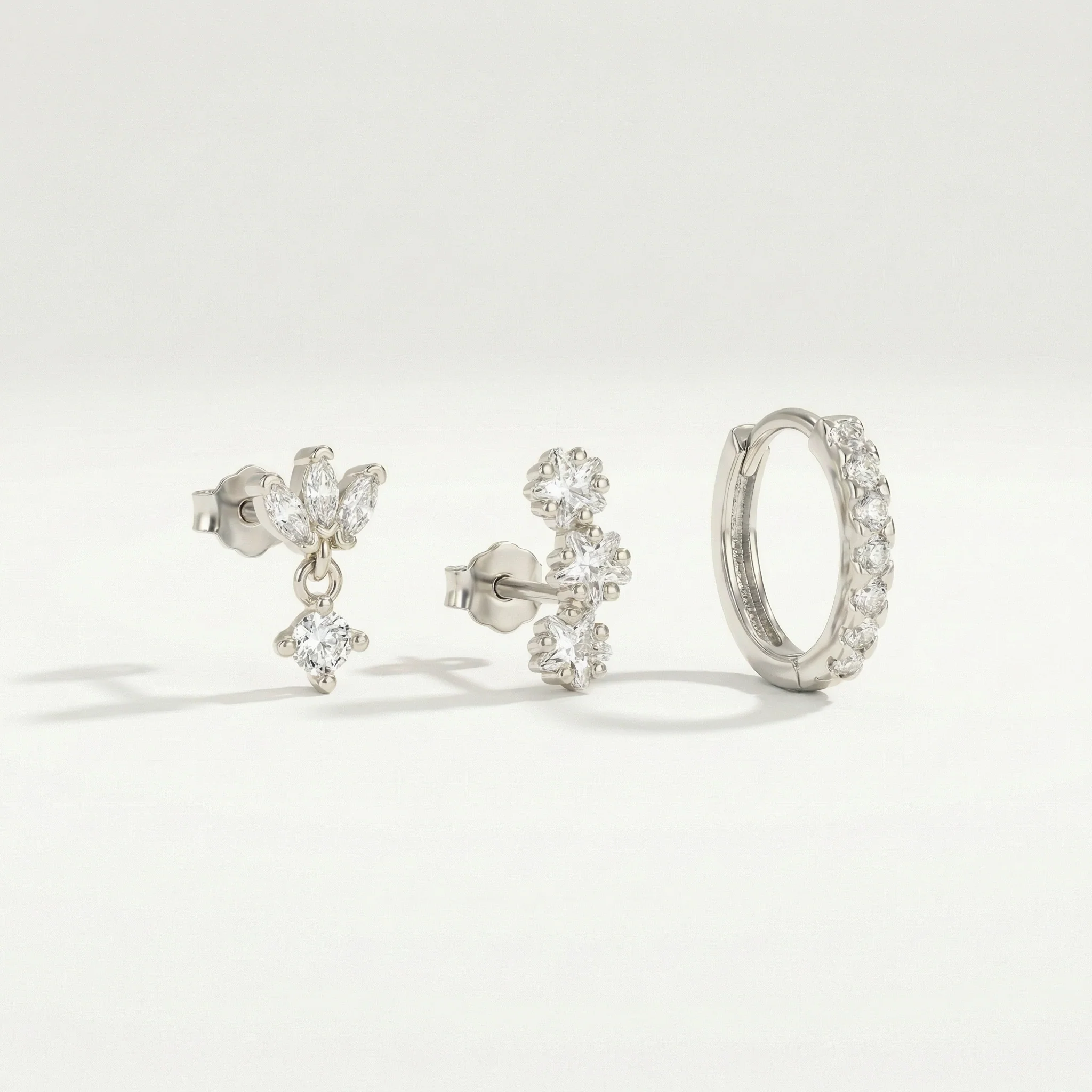 Ellie Flower Star Earring Set - Image 5