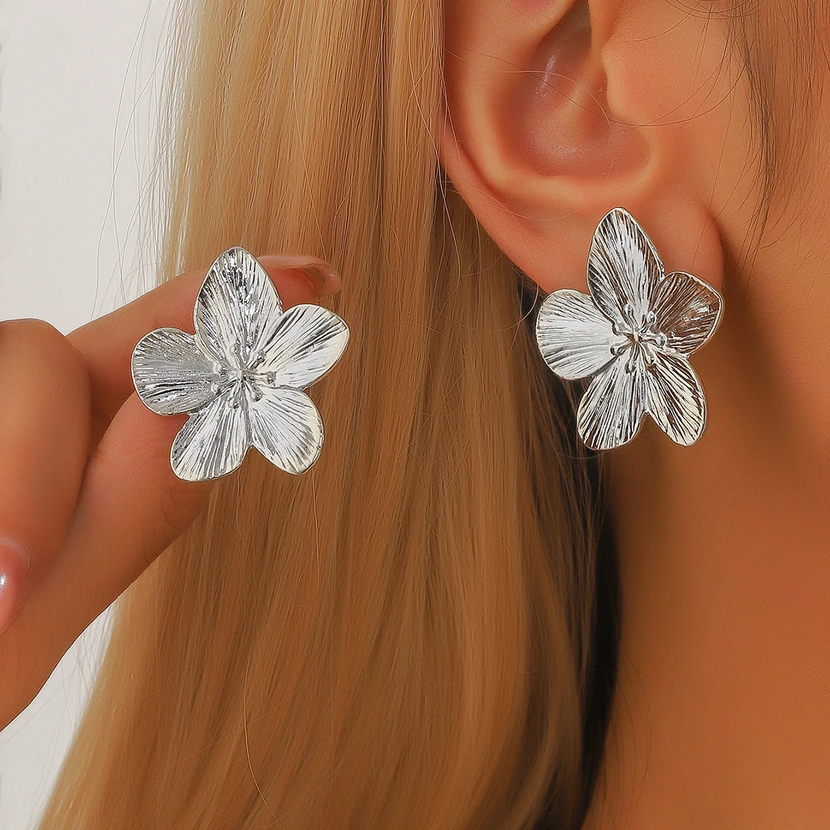 Francesca Flower Earrings - Image 5