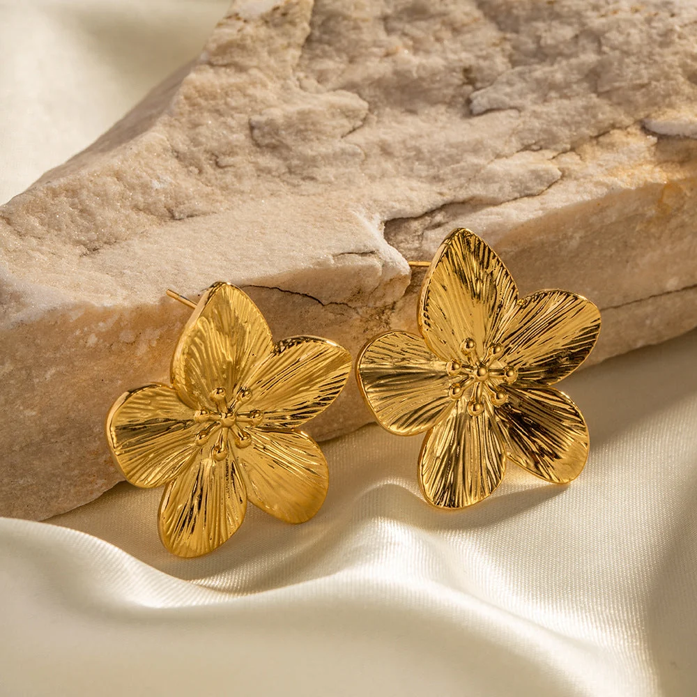 Francesca Flower Earrings - Image 7