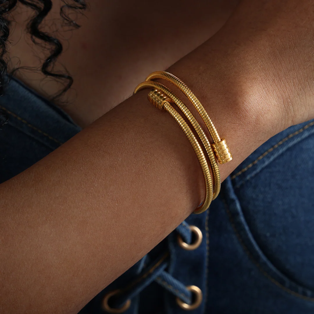 Twisted Bangle Bracelet - Image 6