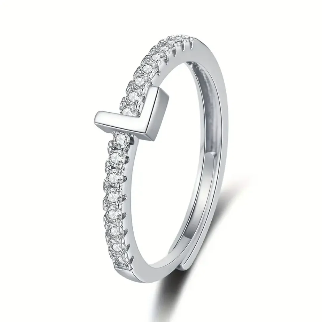 Vienná Iced Initial Letter Adjustable Open Ring - Image 43